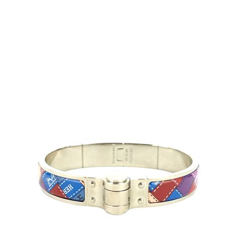 Bolduc au Carre Enamel Narrow Hinged Bracelet 